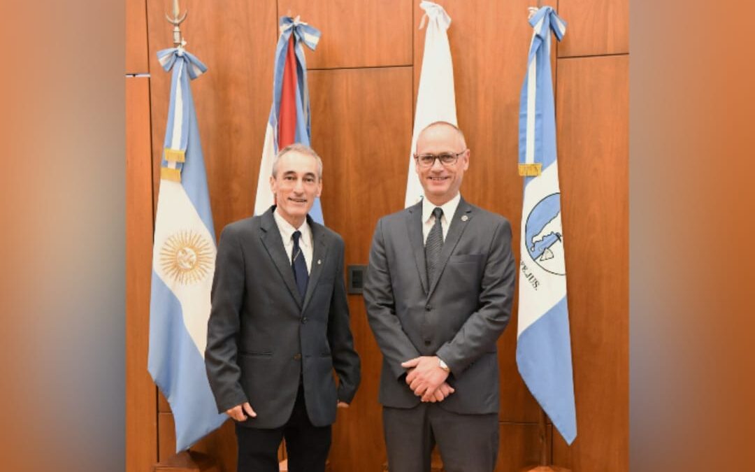 El Dr. Guillermo Vega Presidente de JuFePaz mantuvo una reunión con el Dr. Leonardo Portela Presidente del Superior Tribunal de Justicia de Entre Ríos.