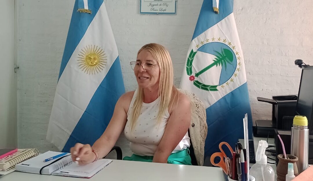 Nora Fuentes, Jueza de Paz de la localidad de Picun Leufu (Neuquén).